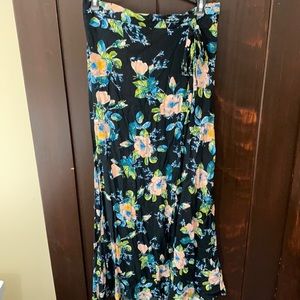 Floral long skirt